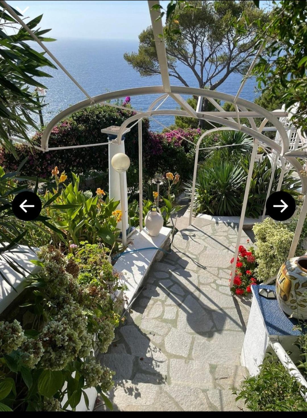 Bb La Guardiia Bed and Breakfast Anacapri  Buitenkant foto